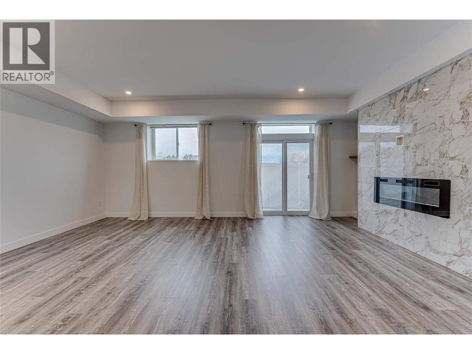 11 1039 Mt. Fosthall Drive, Vernon