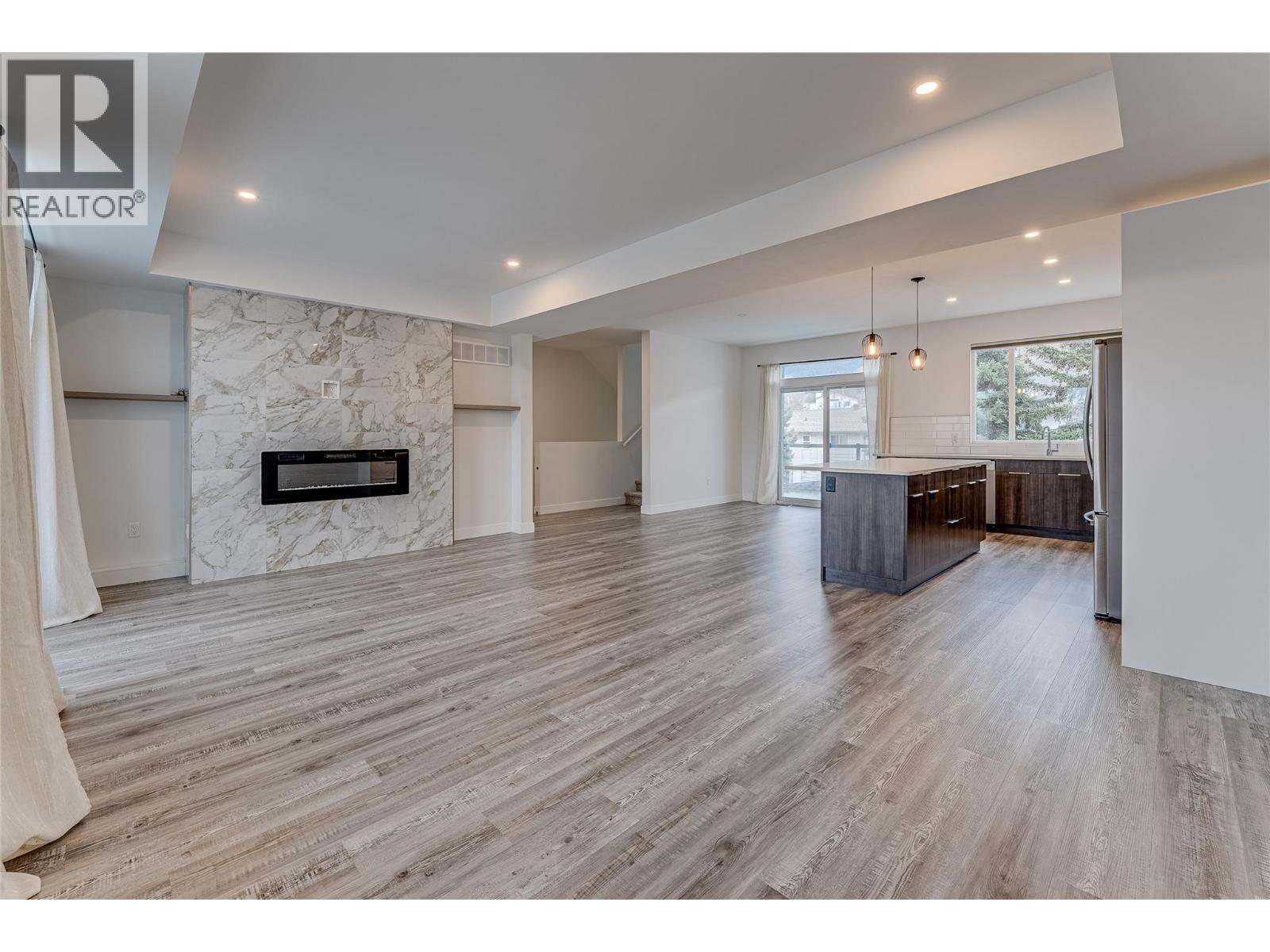 11 1039 Mt. Fosthall Drive, Vernon