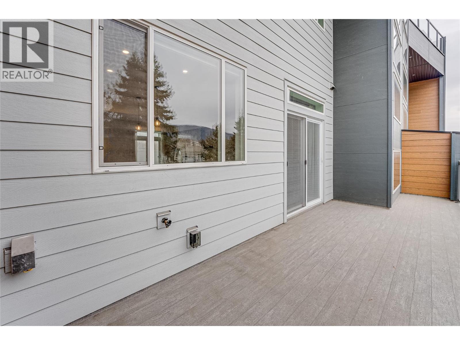 11 1039 Mt. Fosthall Drive, Vernon