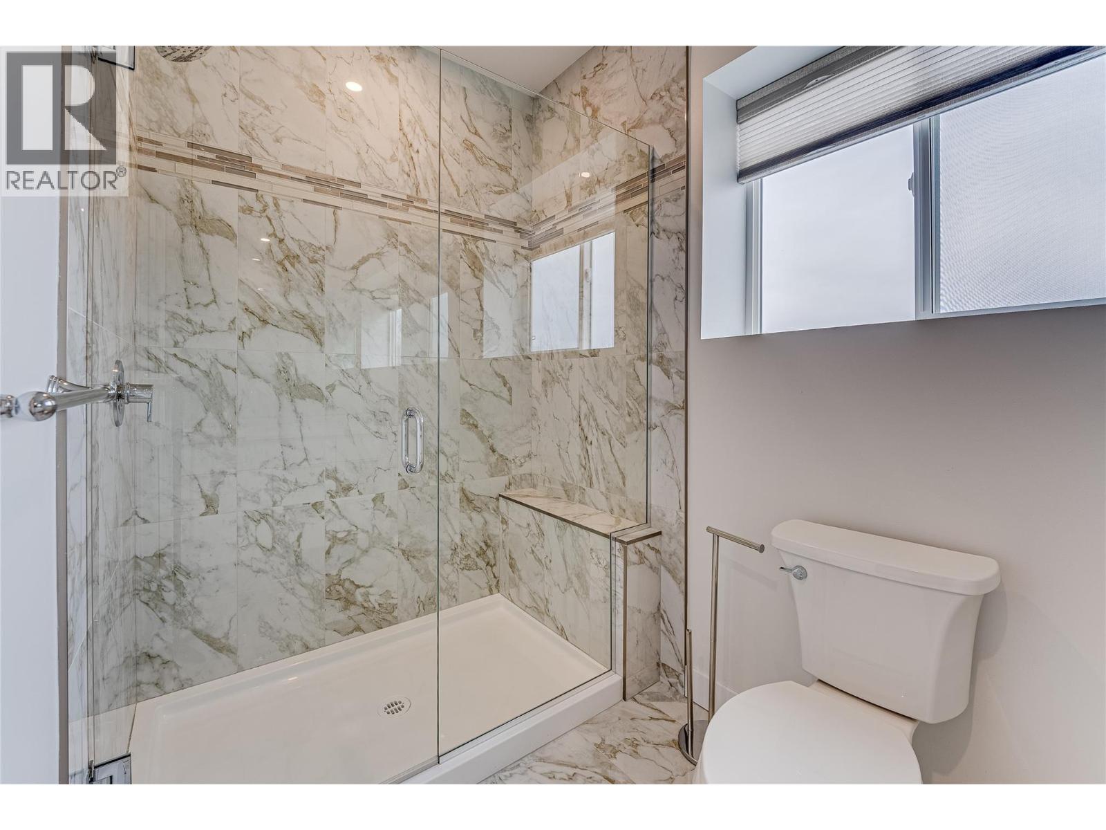 11 1039 Mt. Fosthall Drive, Vernon