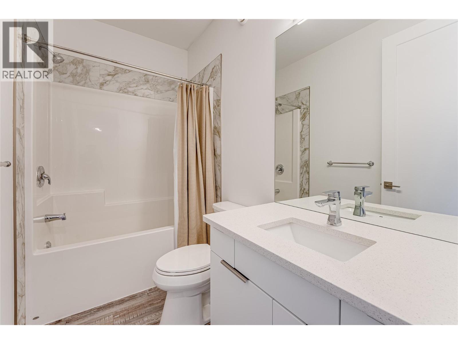 11 1039 Mt. Fosthall Drive, Vernon