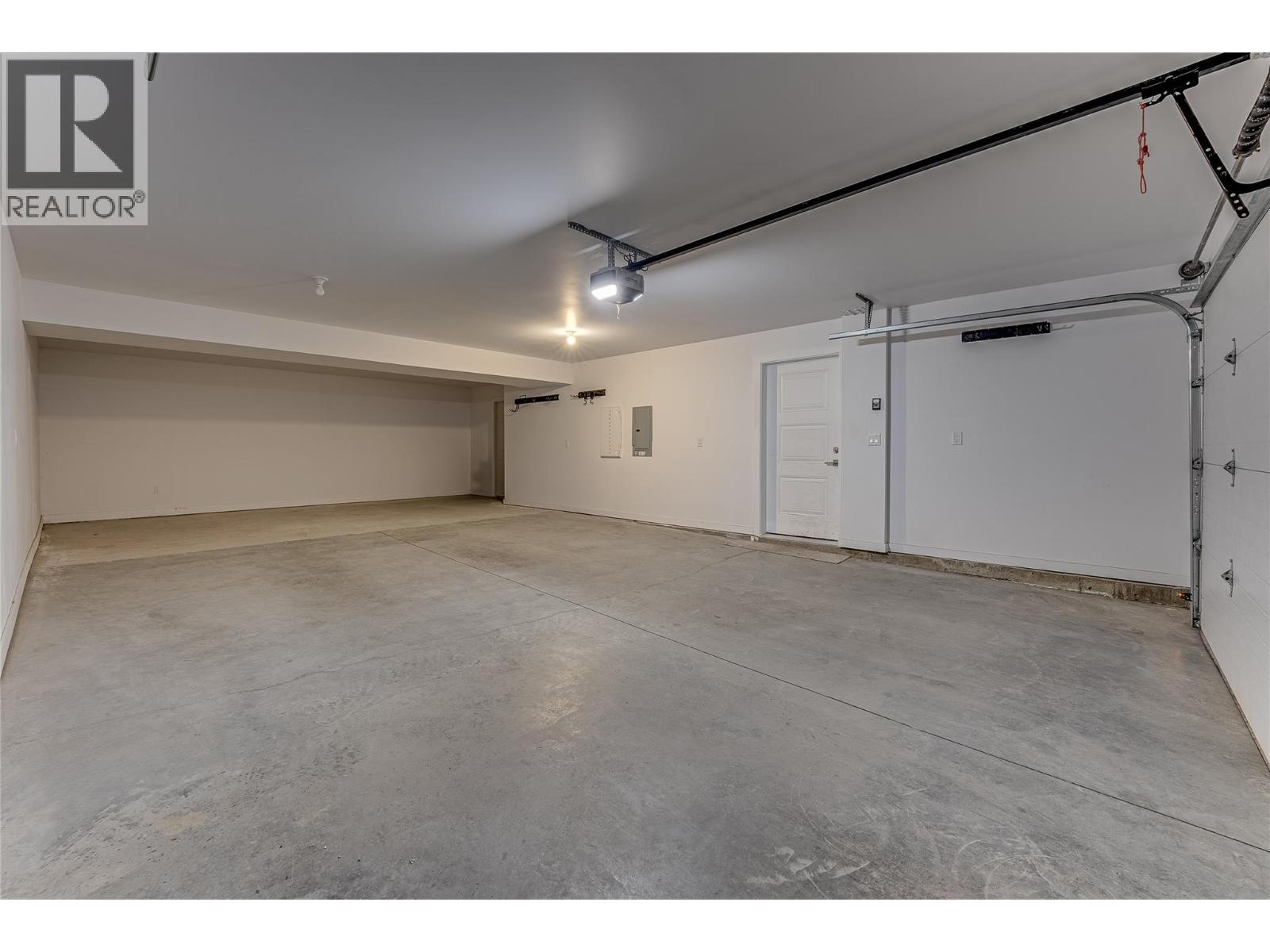 11 1039 Mt. Fosthall Drive, Vernon