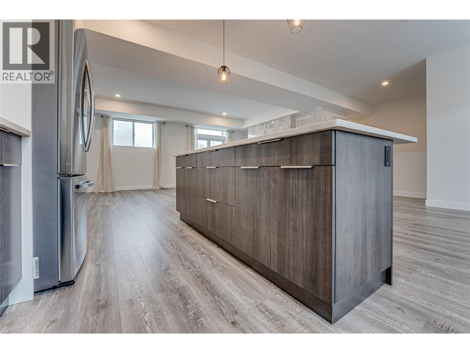 11 1039 Mt. Fosthall Drive, Vernon