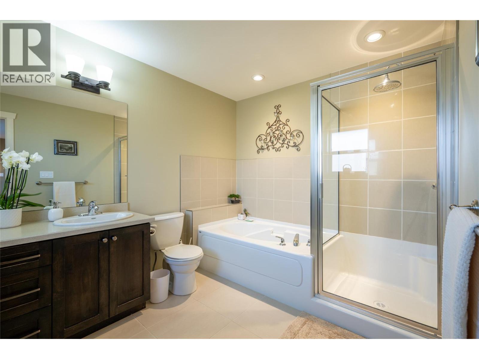 2038 Stagecoach Drive, Kamloops