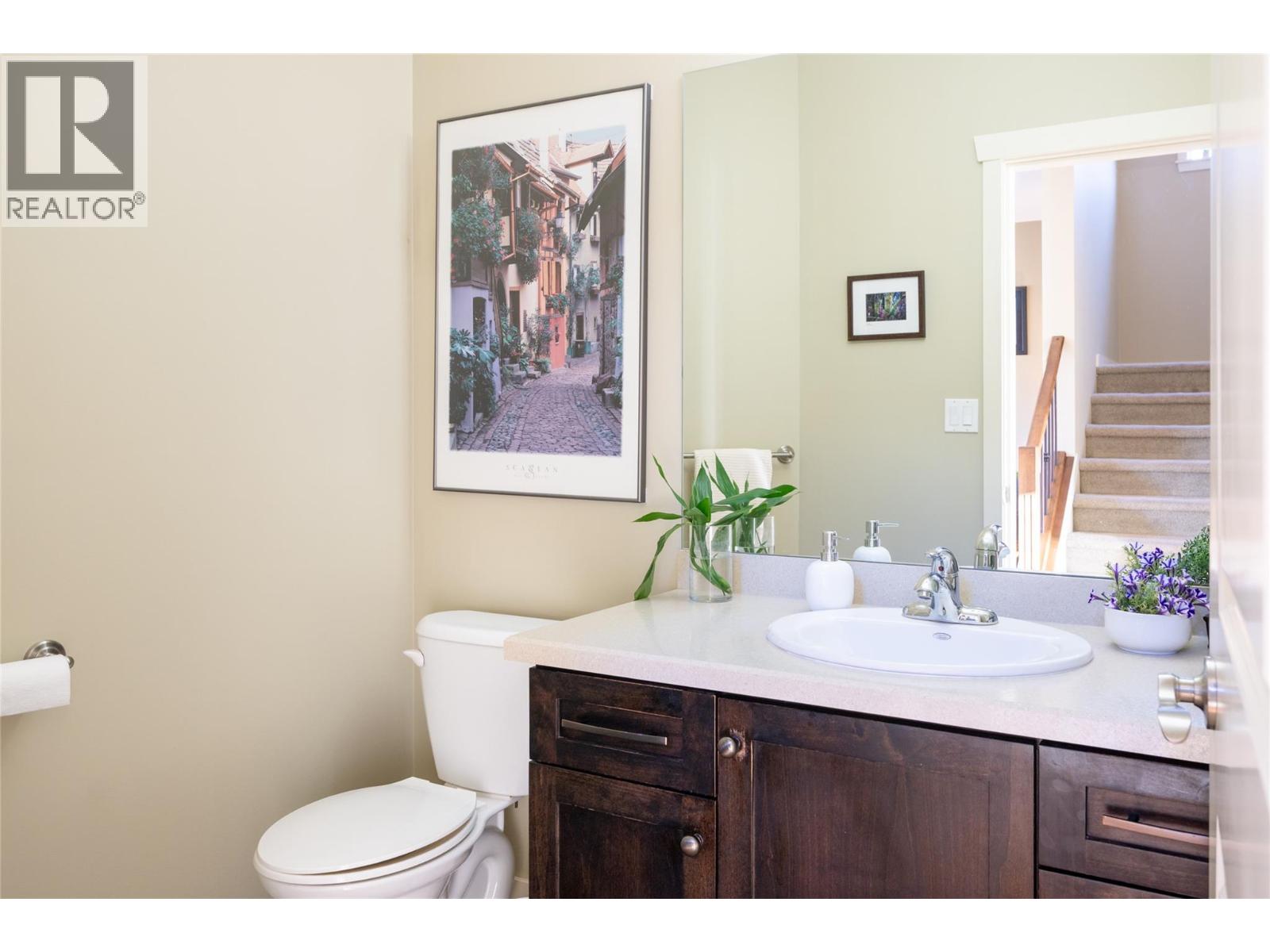 2038 Stagecoach Drive, Kamloops