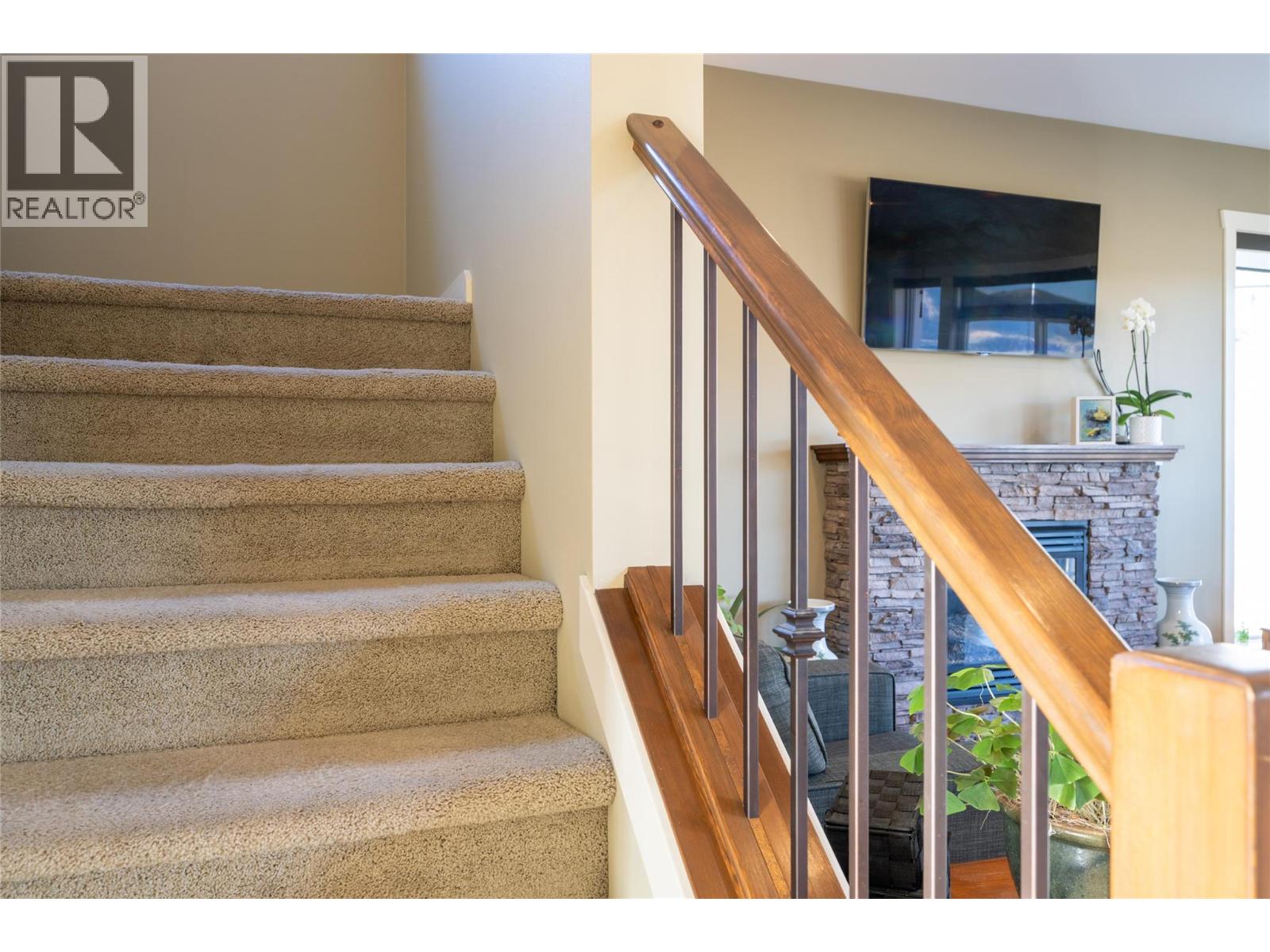 2038 Stagecoach Drive, Kamloops