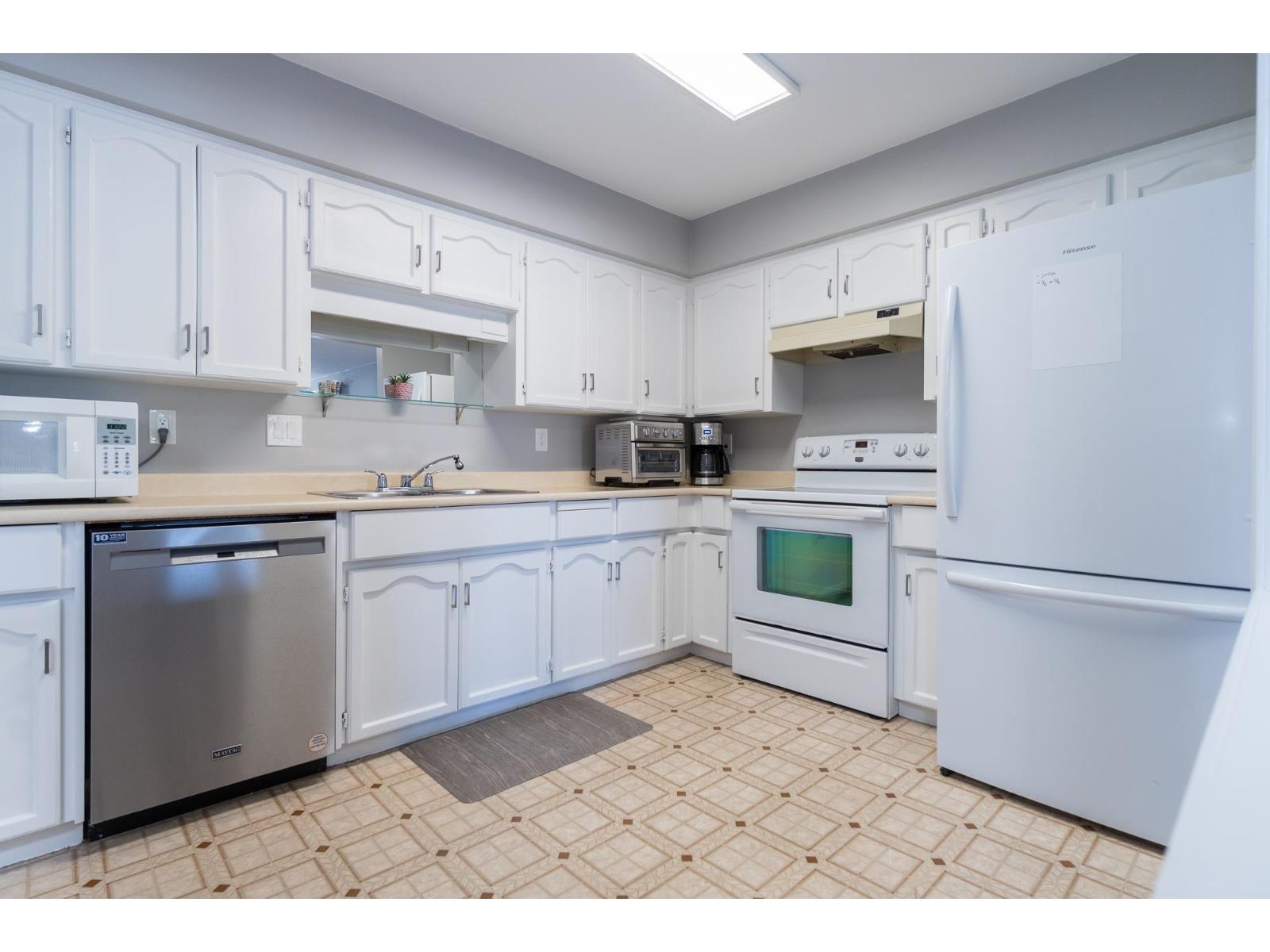 308 8725 ELM DRIVE, Chilliwack Proper South, Chilliwack