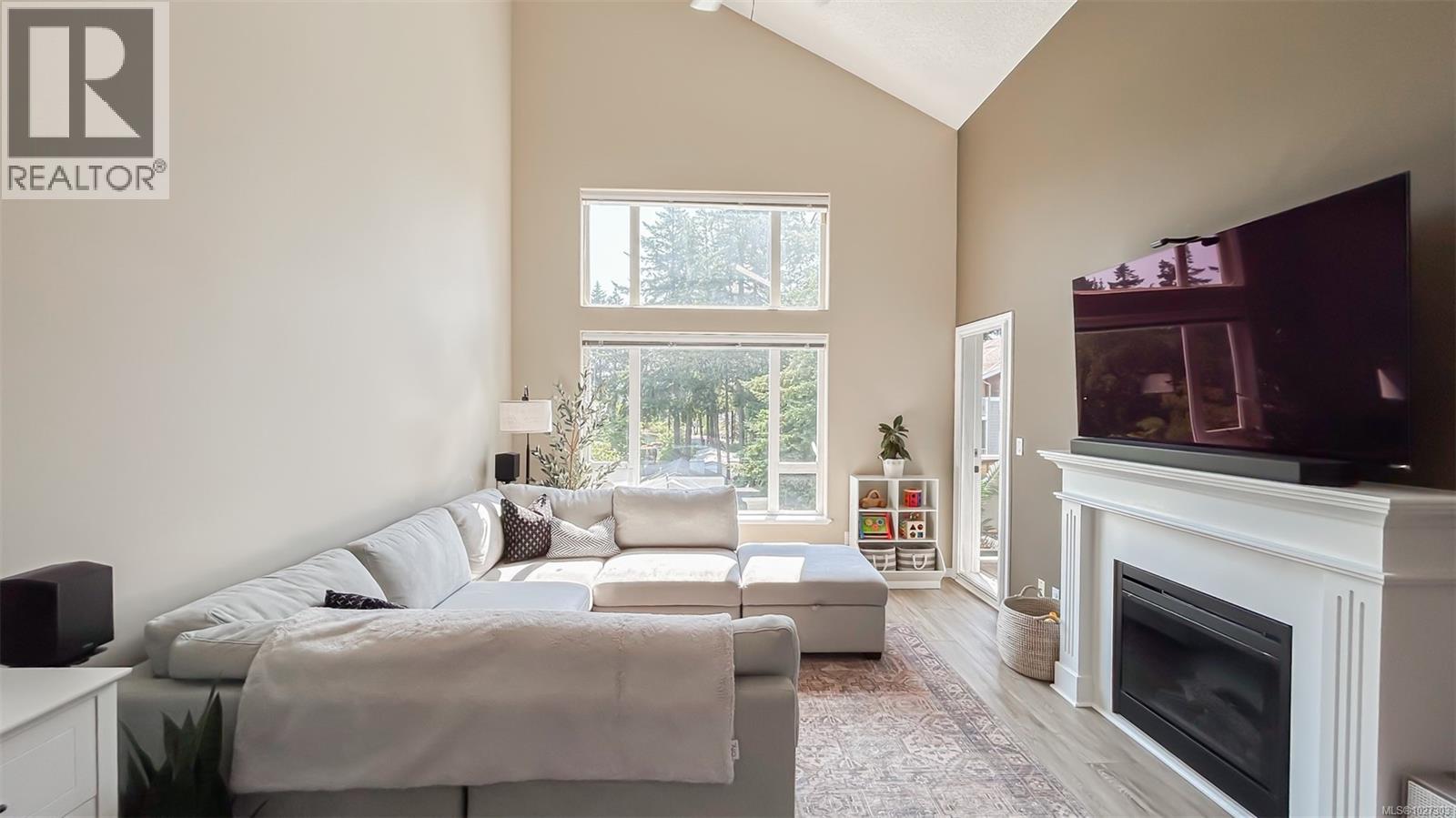 403 2823 Jacklin Road, Langford