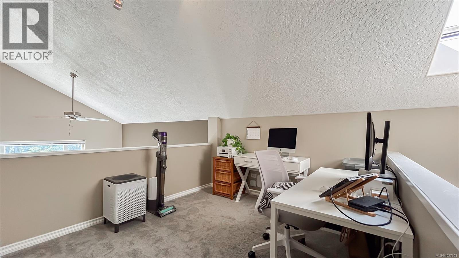 403 2823 Jacklin Road, Langford