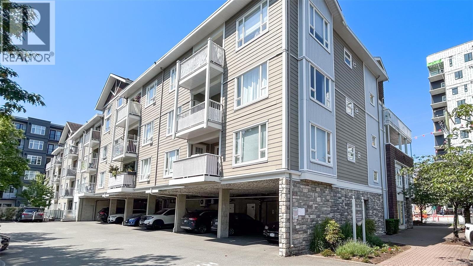 403 2823 Jacklin Road, Langford