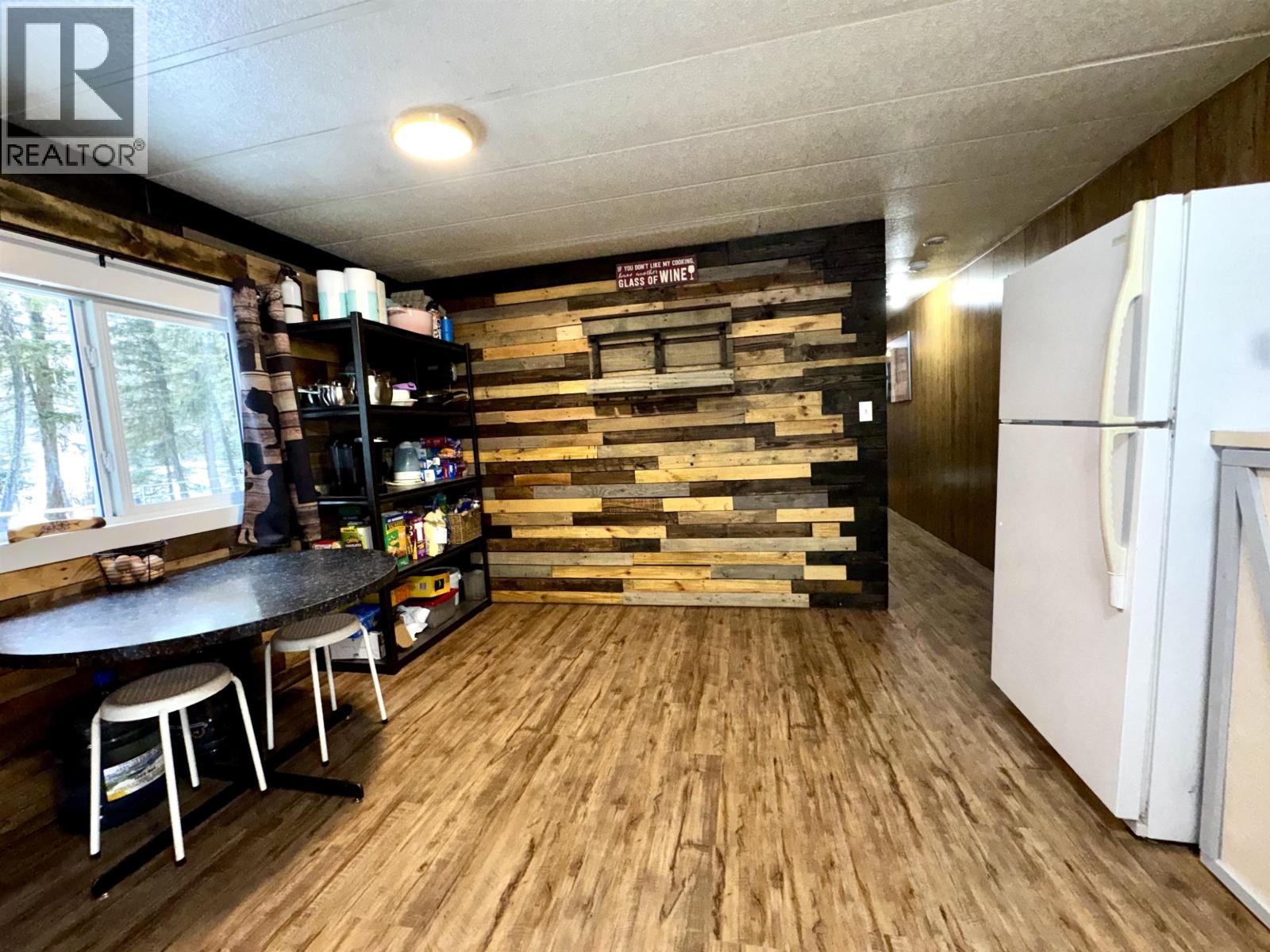 542 KEMP ROAD - 15