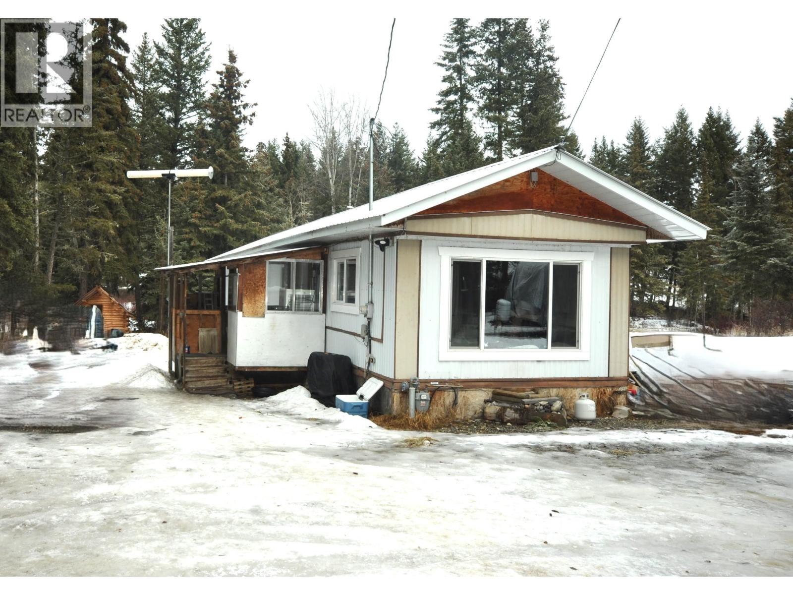 542 KEMP ROAD - 25
