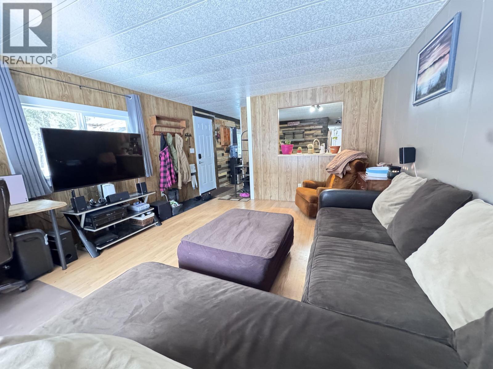 542 KEMP ROAD - 18