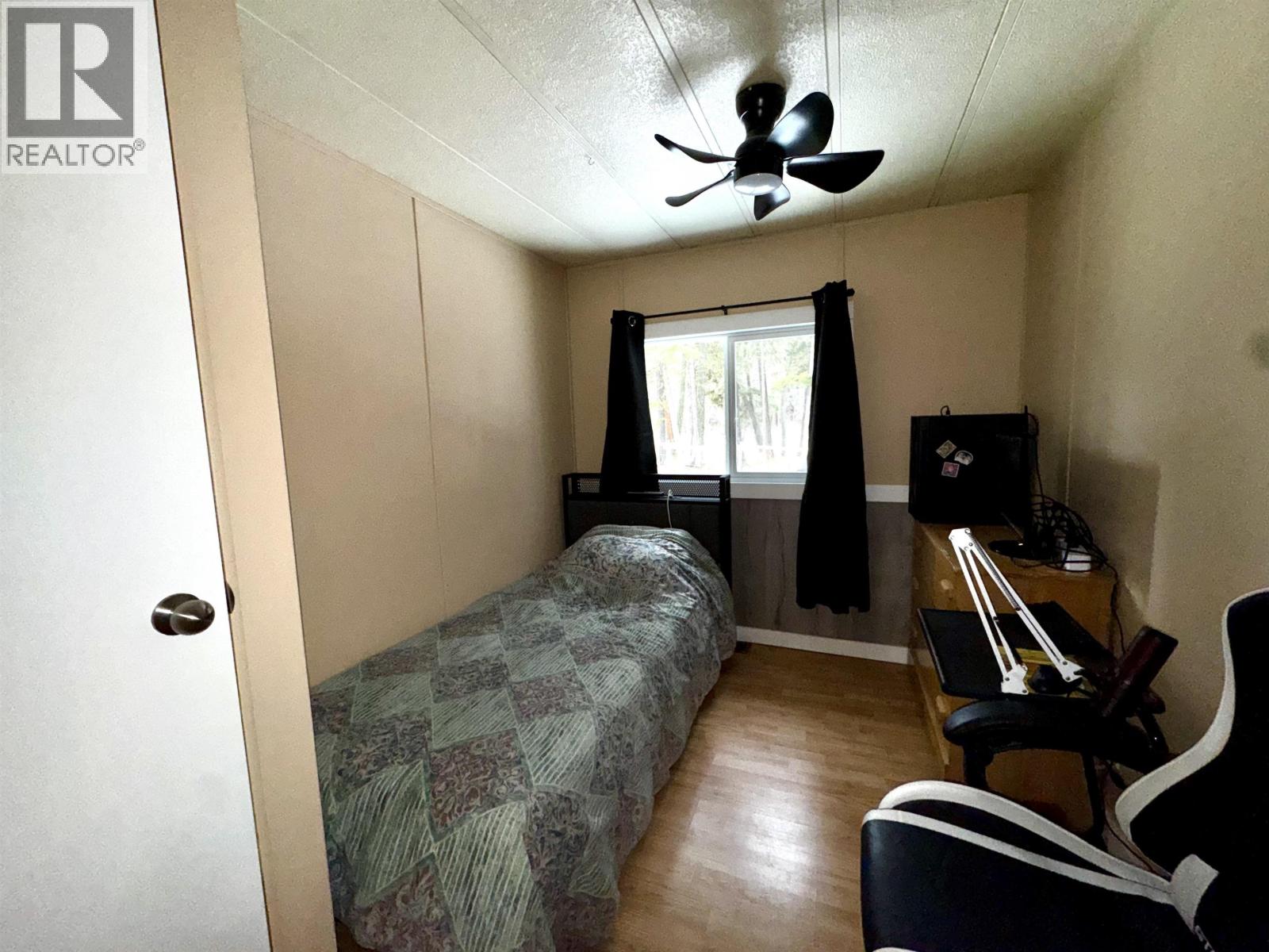 542 KEMP ROAD - 21