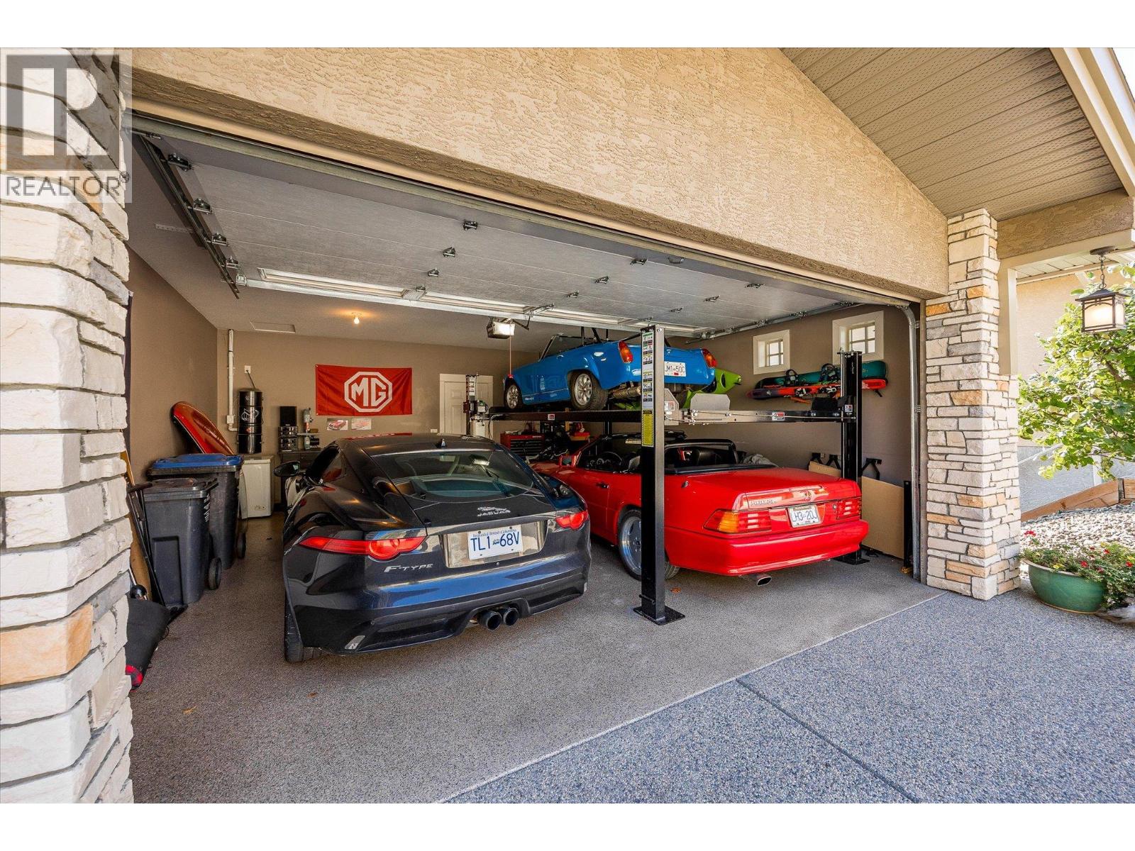 205 5165 Trepanier Bench Road, Peachland