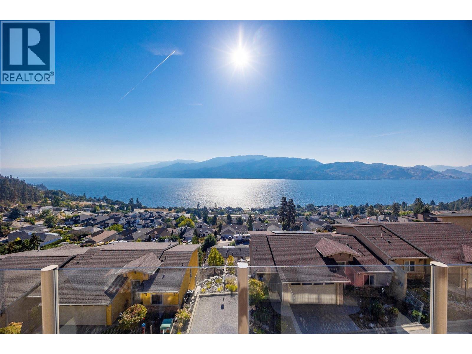 205 5165 Trepanier Bench Road, Peachland