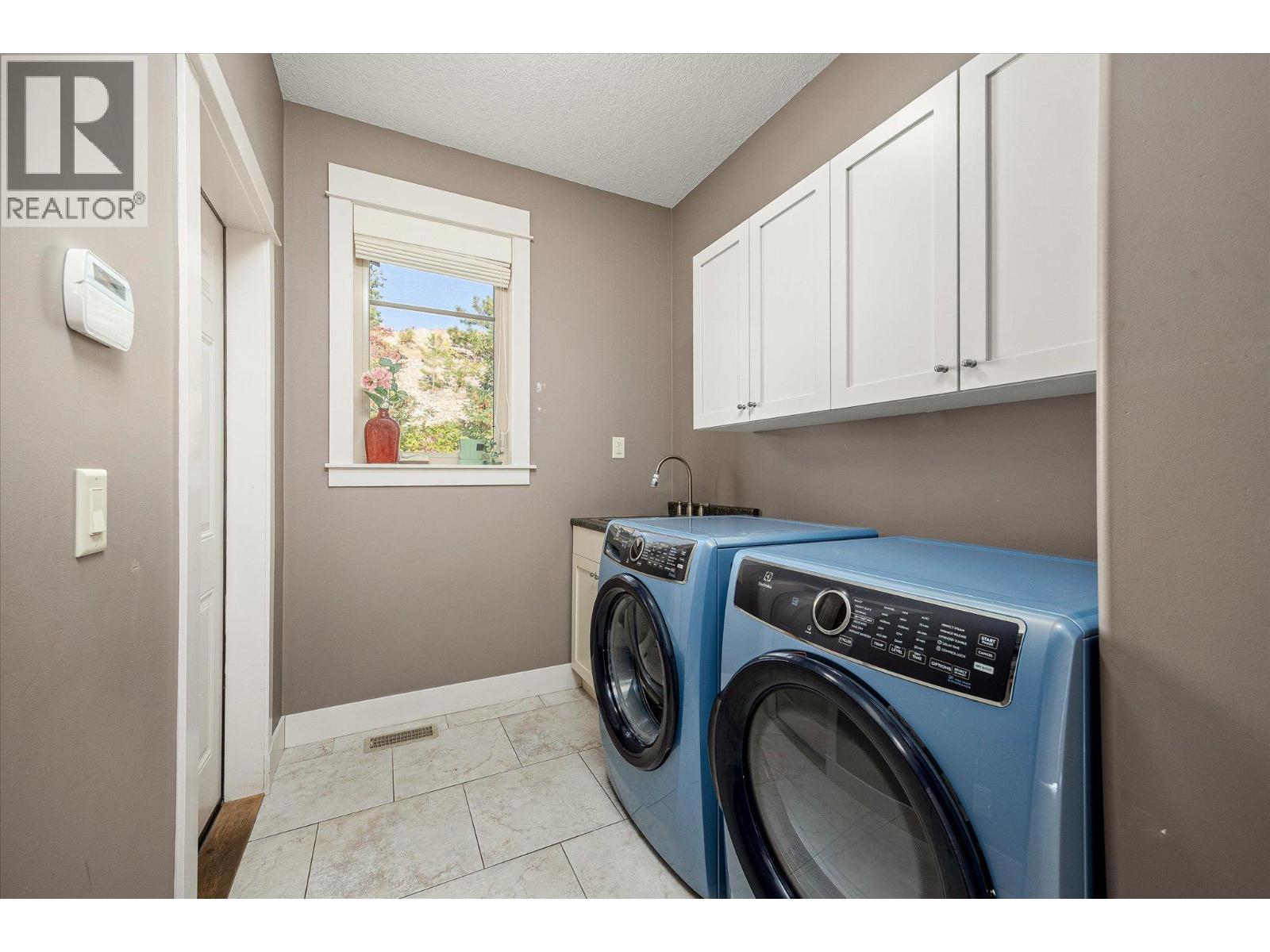 205 5165 Trepanier Bench Road, Peachland