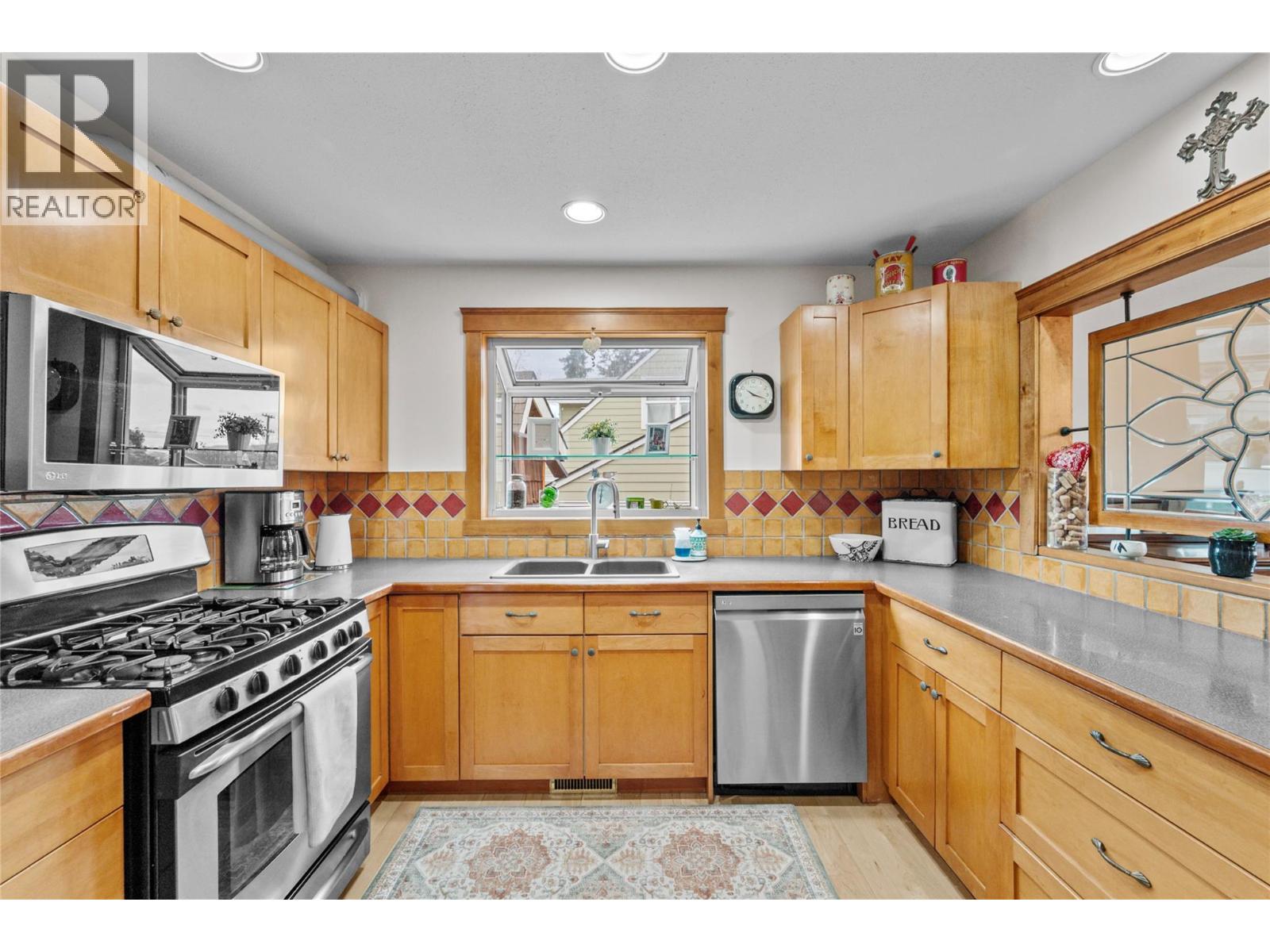  1337 Dominion Crescent, Kamloops