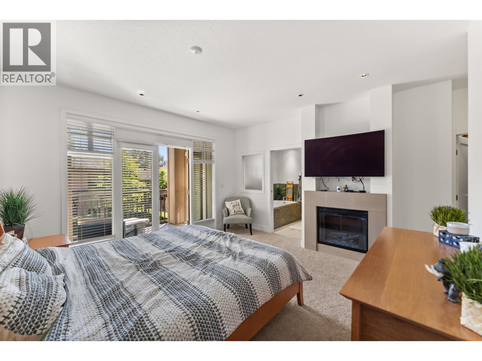 41 3639 ALDERCREST DRIVE, North Vancouver