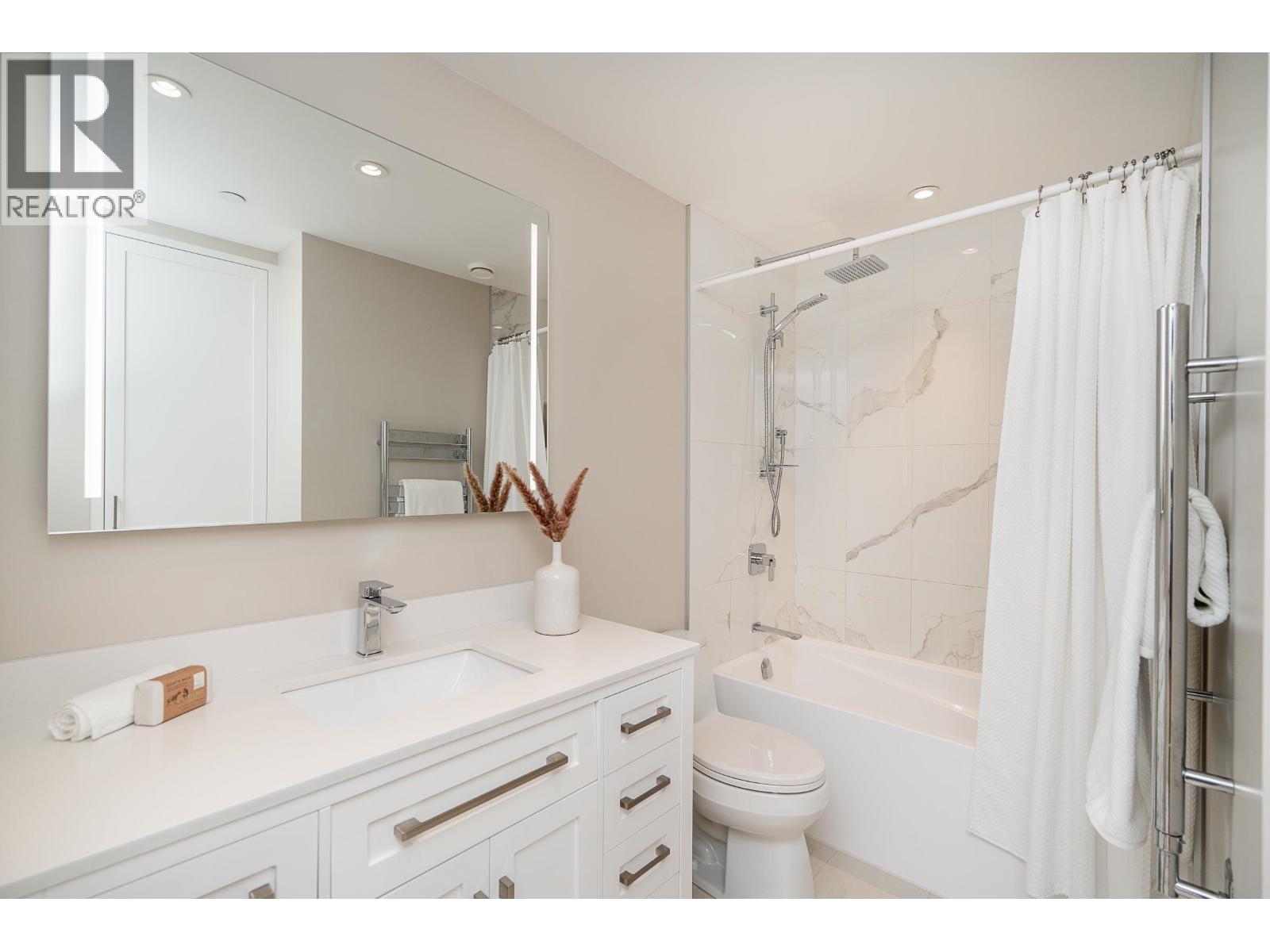 402 12155 191B STREET, Pitt Meadows