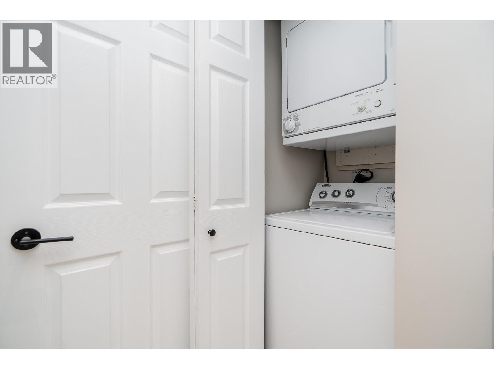 402 12155 191B STREET, Pitt Meadows