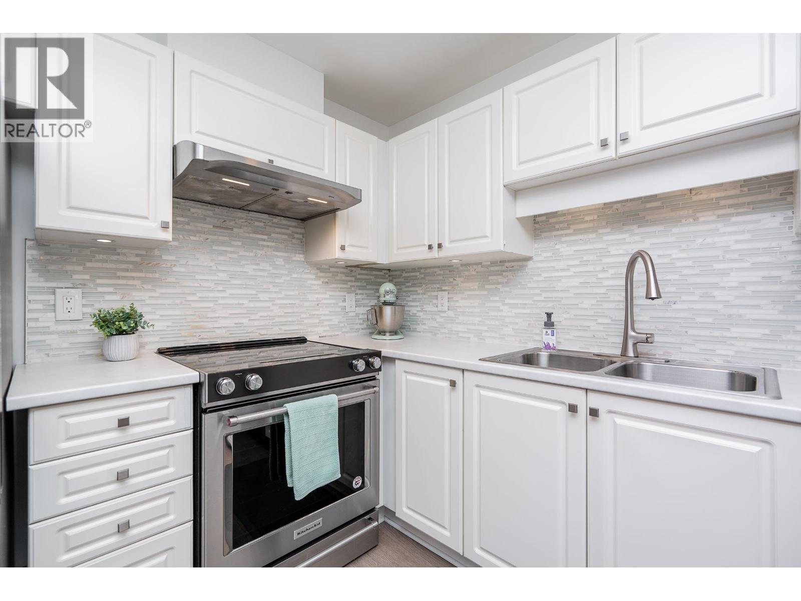 402 12155 191B STREET, Pitt Meadows