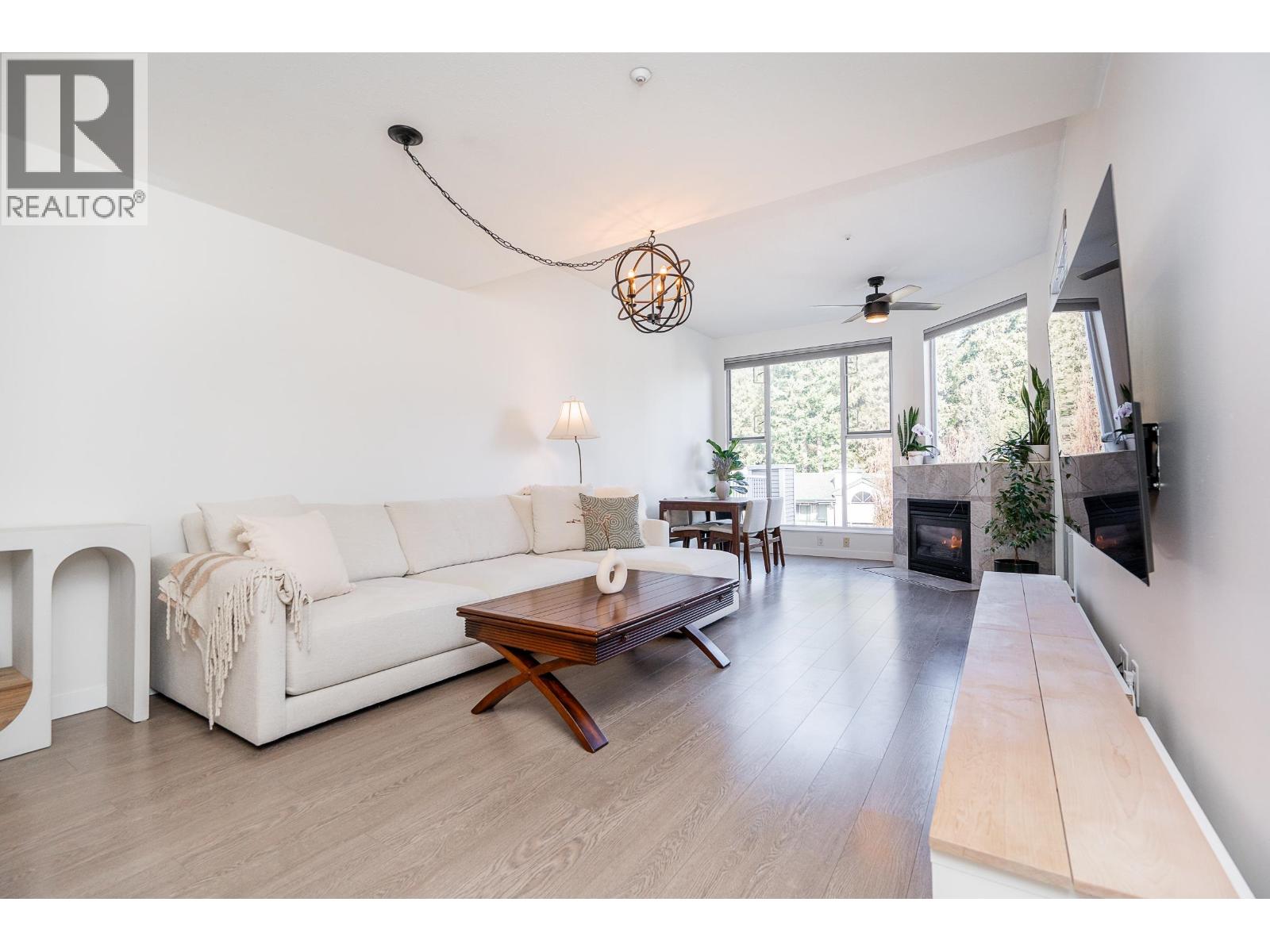 402 12155 191B STREET, Pitt Meadows