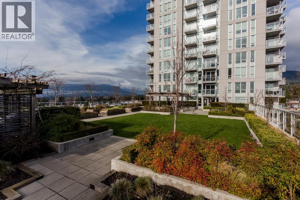 1635 EASTERN AVENUE, North Vancouver