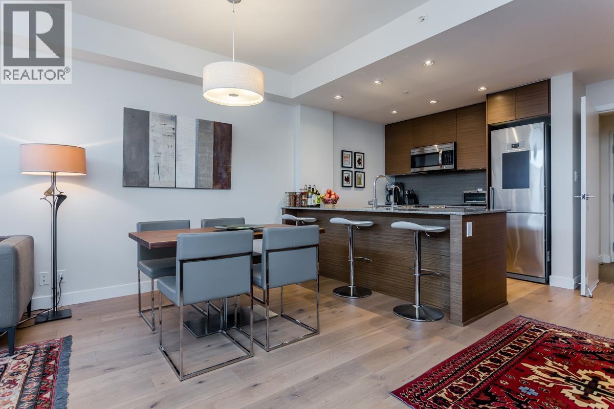 1635 EASTERN AVENUE, North Vancouver