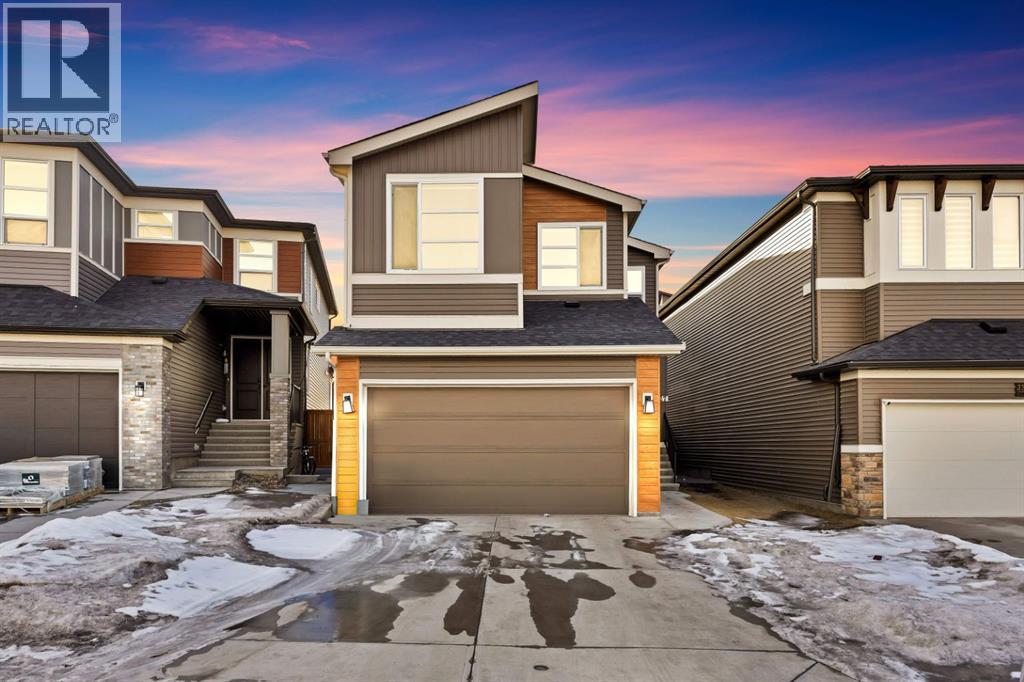 127 Calhoun Crescent NE, Calgary, Alberta