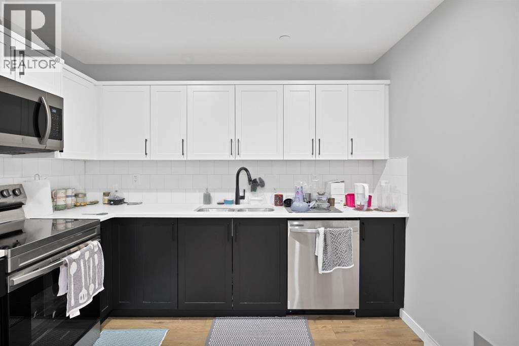 Single Family House for Sale in  Calhoun Crescent NE Livingston Calgary 