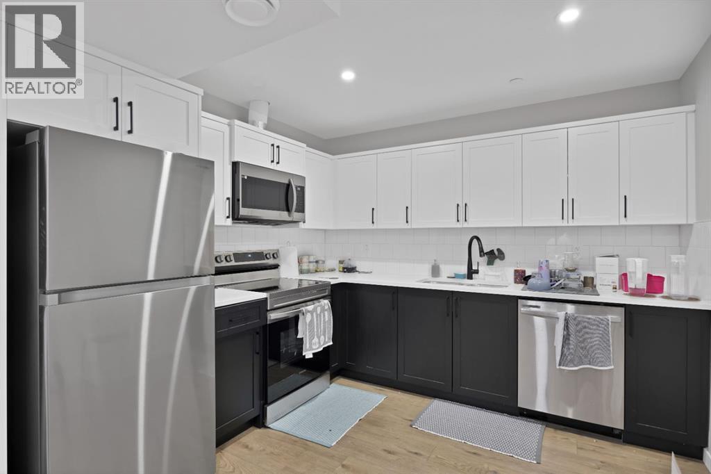 Single Family House for Sale in  Calhoun Crescent NE Livingston Calgary 