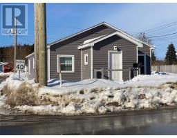 75a & b St Clare Avenue thumbnail 2