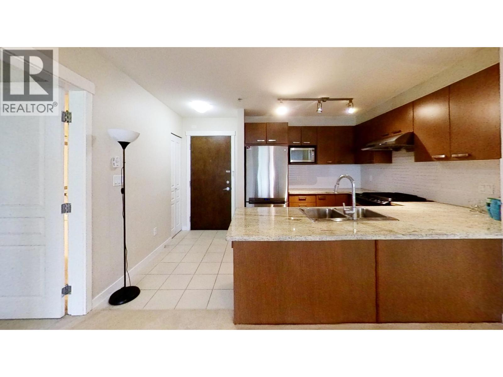 228 9399 TOMICKI STREET