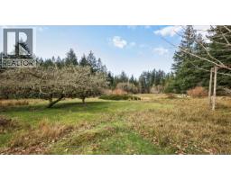 333 Main Rd, Lasqueti Island, BC V0R2J0 Photo 8