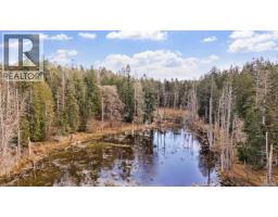 333 Main Rd, Lasqueti Island, BC V0R2J0 Photo 11