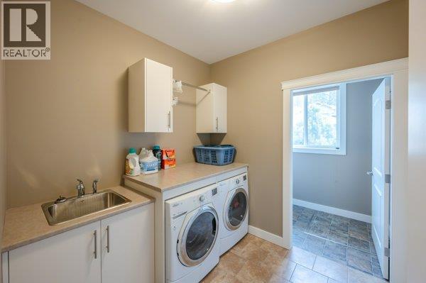 176 170 Stocks Crescent, Penticton