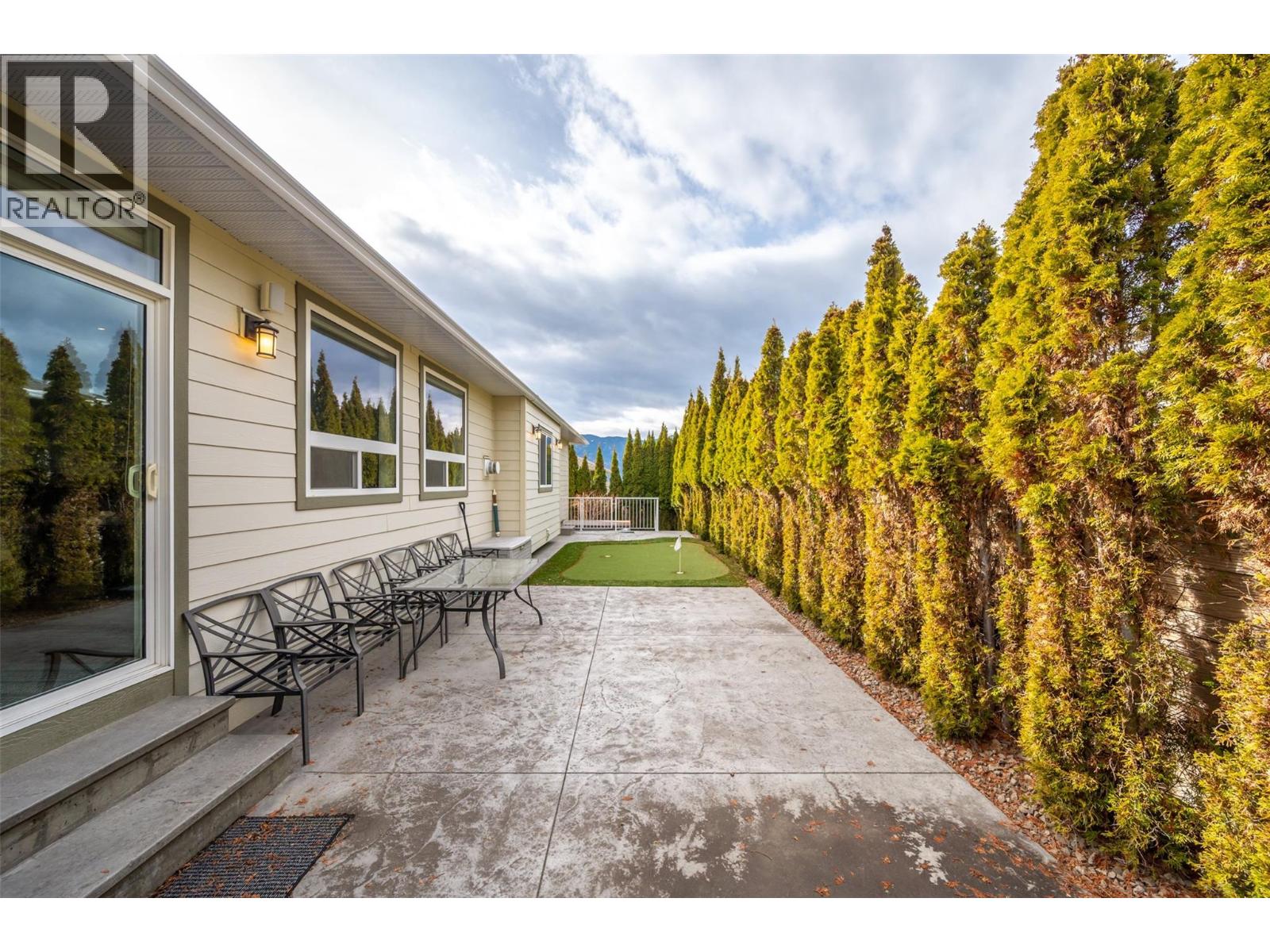 176 170 Stocks Crescent, Penticton