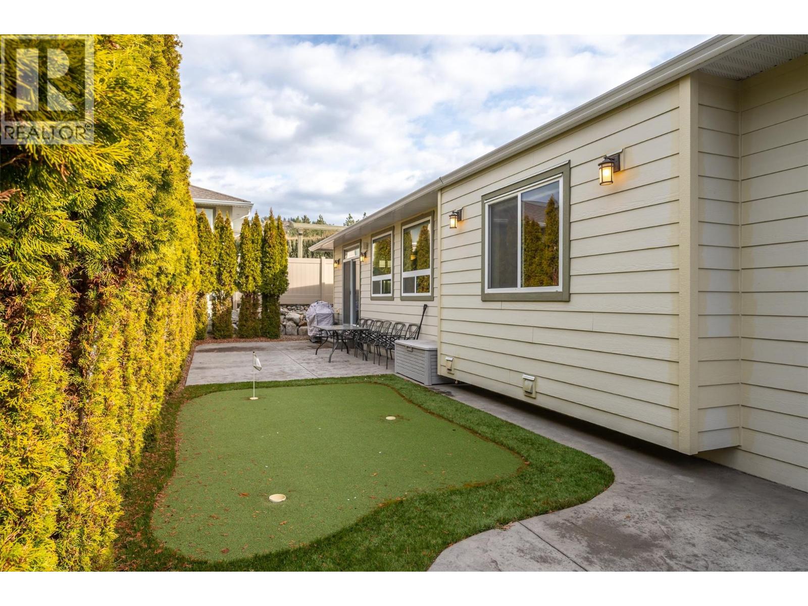 176 170 Stocks Crescent, Penticton