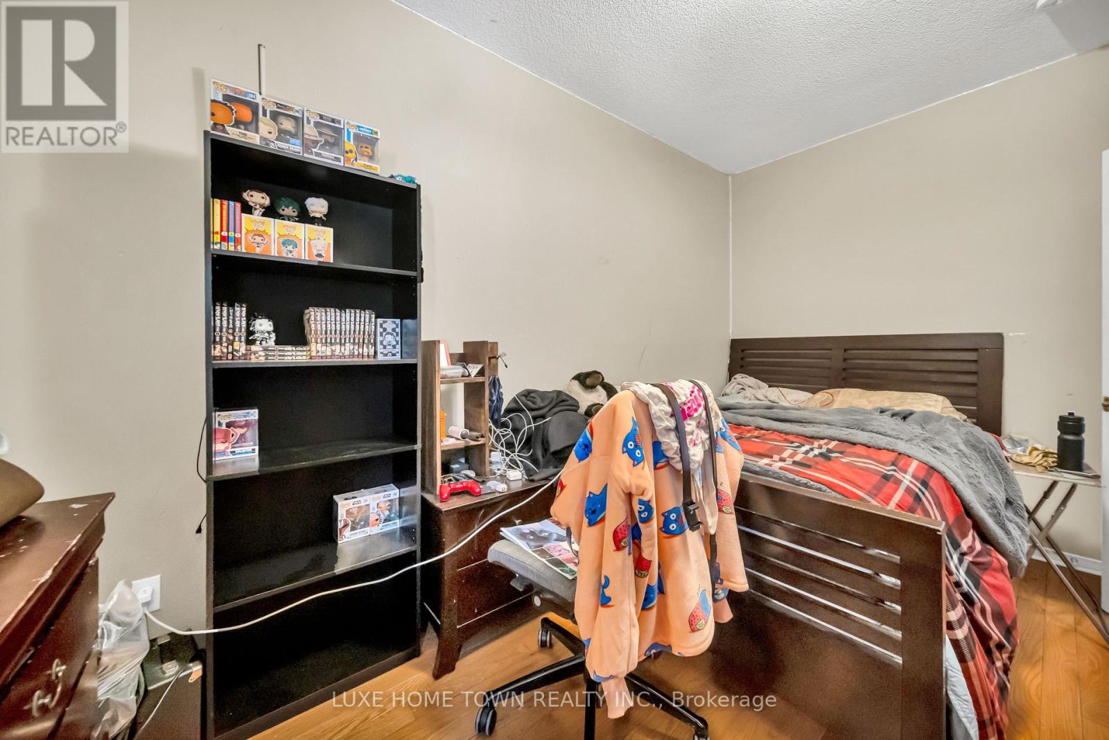 235 VAN KIRK DRIVE - 24