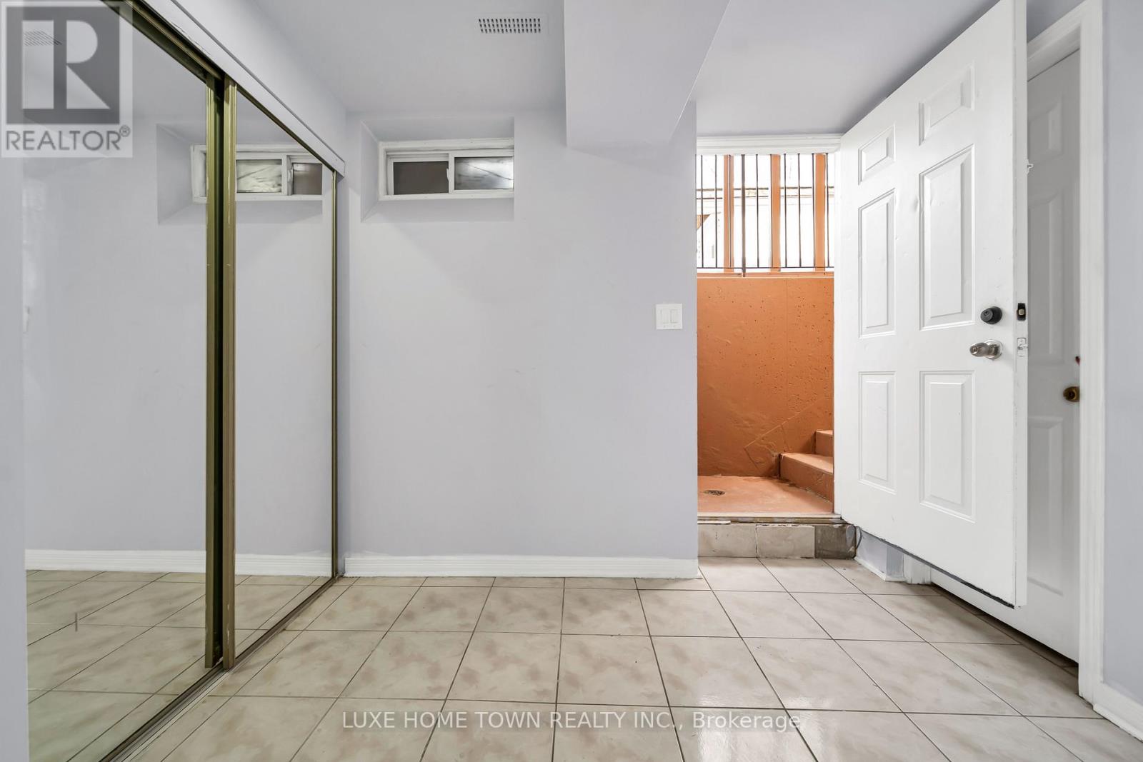 235 VAN KIRK DRIVE - 37