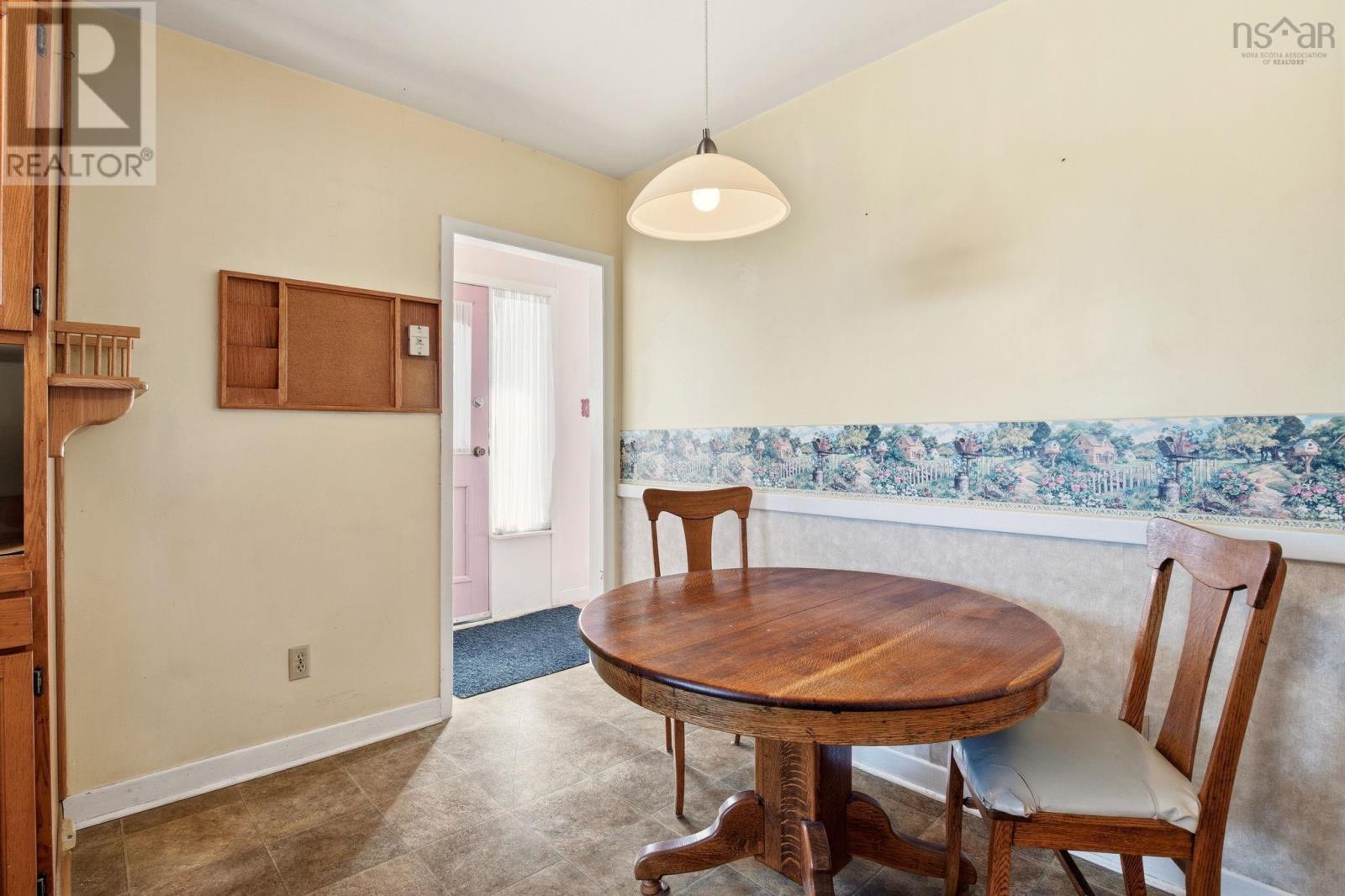 Property 10 of 31 of 12 Estate Drive