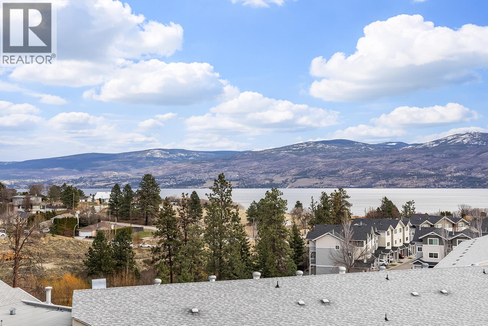 316 2301 Carrington Road, West Kelowna