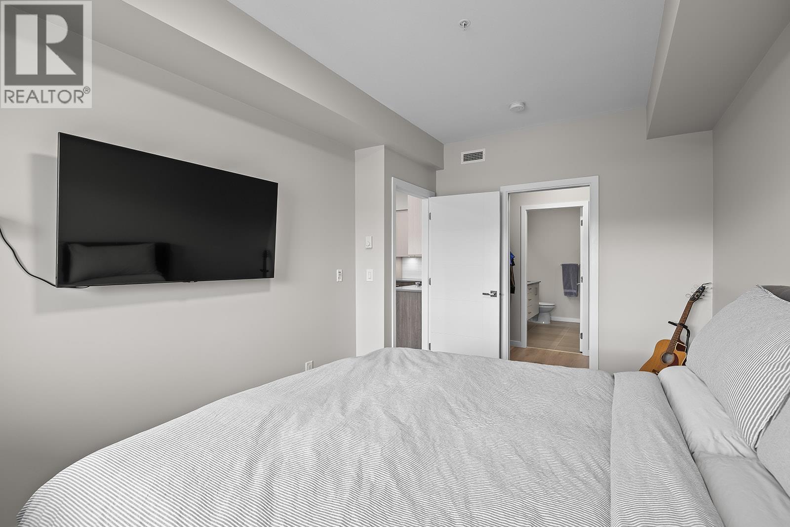 316 2301 Carrington Road, West Kelowna