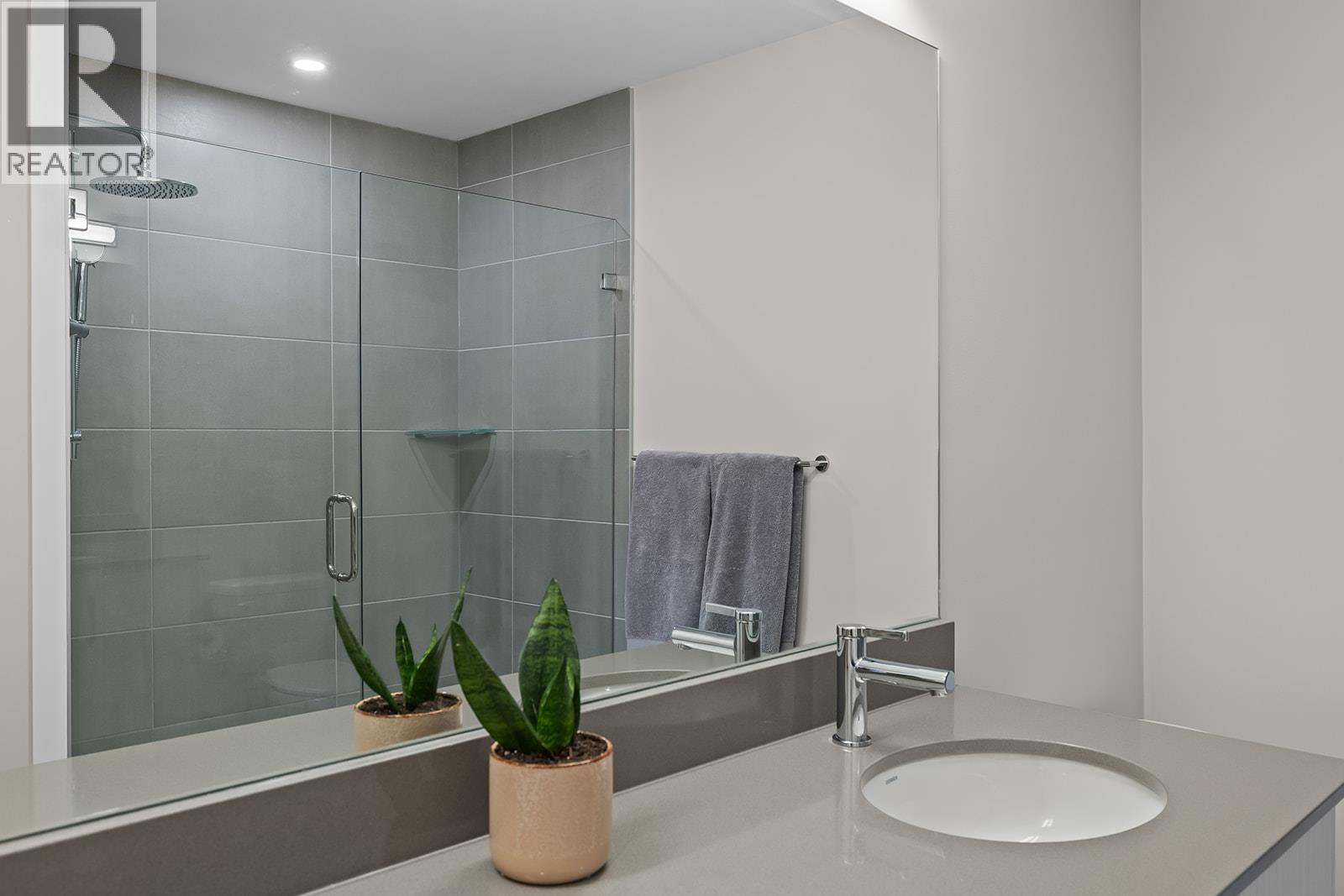 316 2301 Carrington Road, West Kelowna