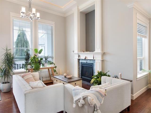 17433 1 Avenue - photo 2