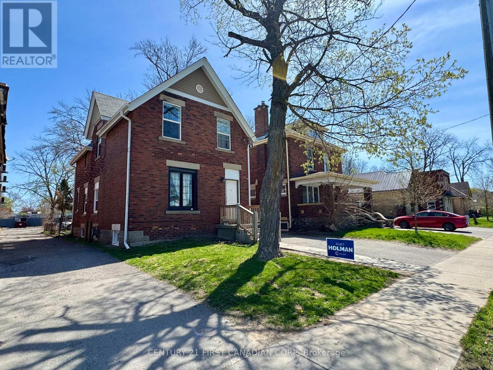 302 EGERTON STREET - 1