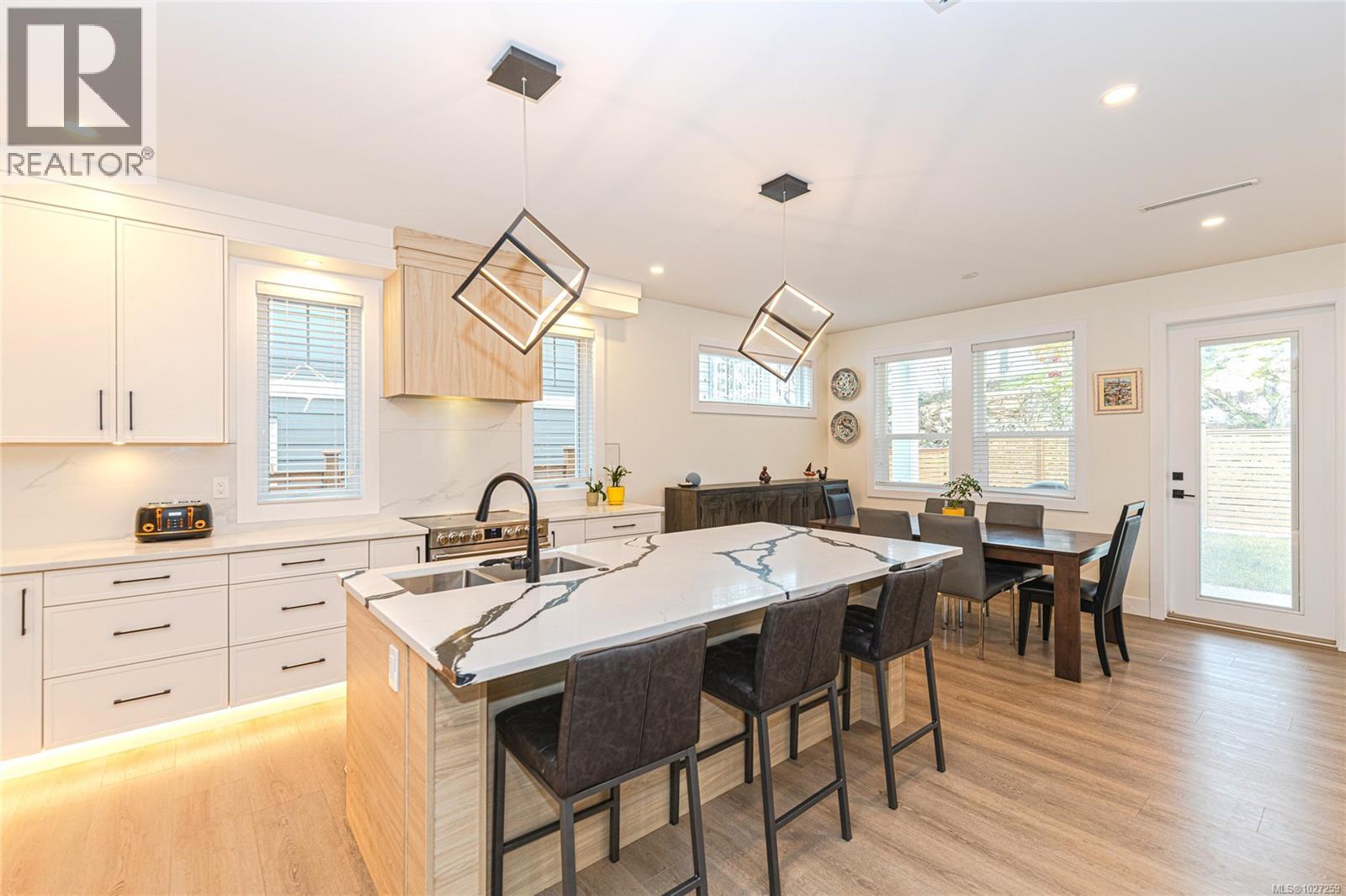  2367 Swallow Place, Langford