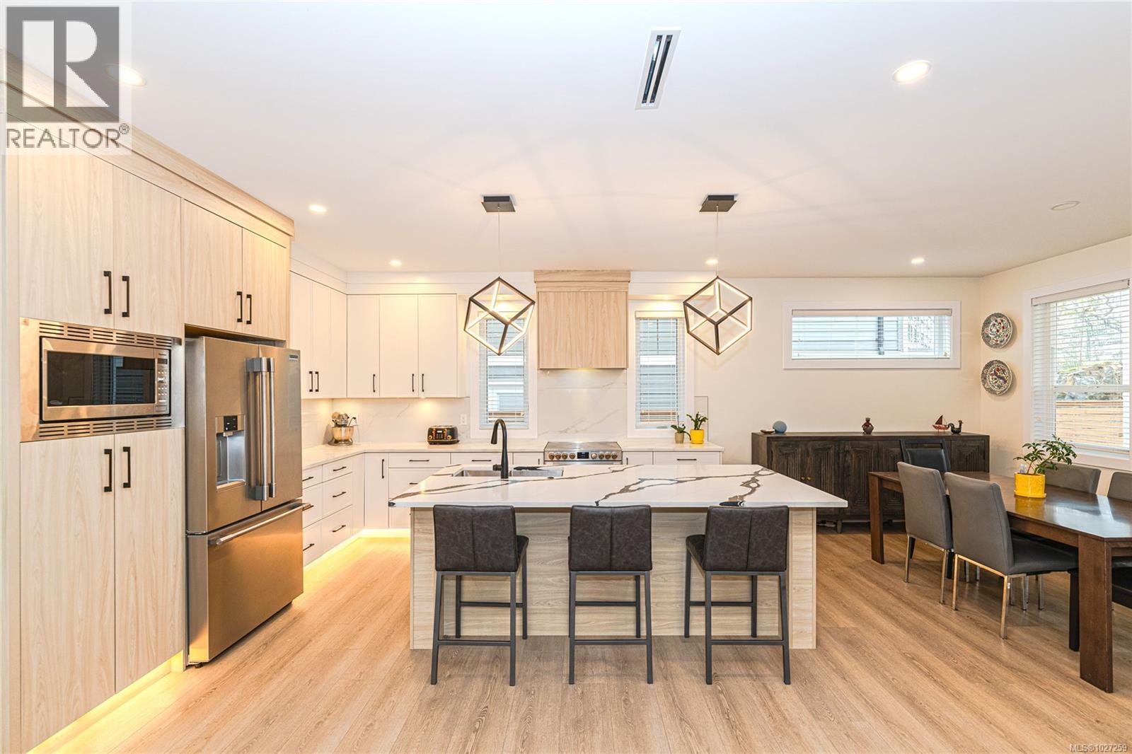  2367 Swallow Place, Langford