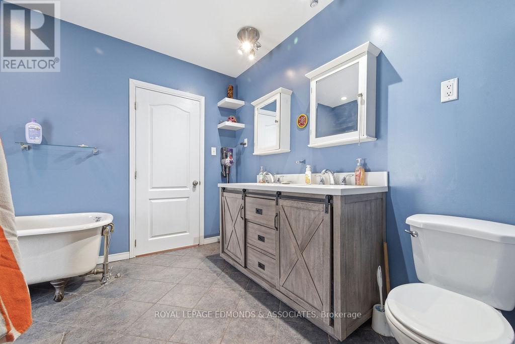 408 MOFFAT STREET, Pembroke, Ontario, K8A3X9 — Photo 30
